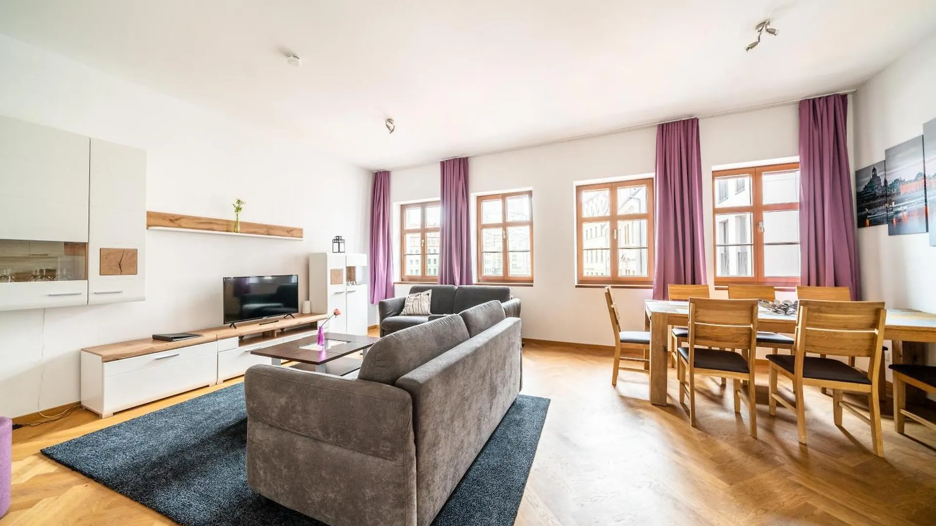 Familienapartment An Der Frauenkirche Dresde Appartement